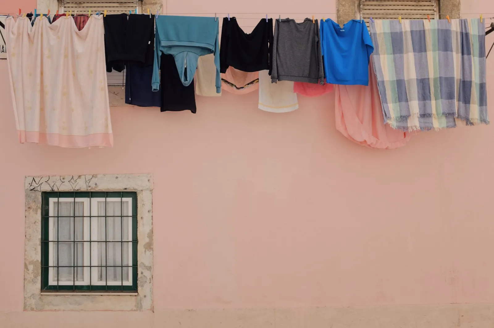 Comment faire une lessive en voyage : la méthode simple